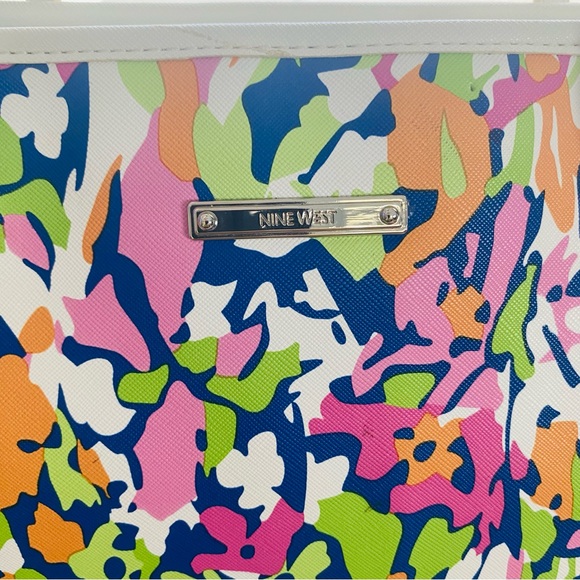 Nine West Shoulder Bag - Picture 3 of 10